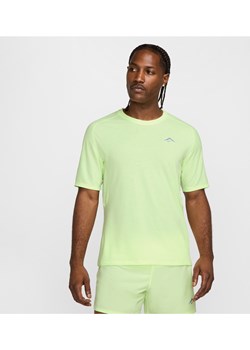 Męska koszulka z krótkim rękawem do biegania Dri-FIT ADV Nike Solar Chase - Żółty ze sklepu Nike poland w kategorii T-shirty męskie - zdjęcie 178608302