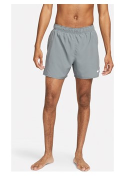 Męskie spodenki do biegania z wszytą bielizną Dri-FIT Nike Challenger 13 cm - Szary ze sklepu Nike poland w kategorii Spodenki męskie - zdjęcie 178608951