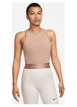 Krótka koszulka damska Nike Pro Dri-FIT - Brązowy ze sklepu Nike poland w kategorii Bluzki damskie - zdjęcie 178609432