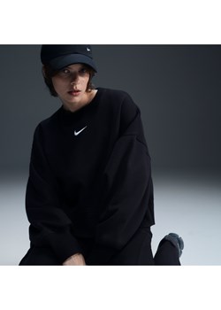 Damska bluza dresowa z półokrągłym dekoltem o dodatkowo powiększonym kroju Nike Sportswear Phoenix Fleece - Czerń ze sklepu Nike poland w kategorii Bluzy damskie - zdjęcie 178609980