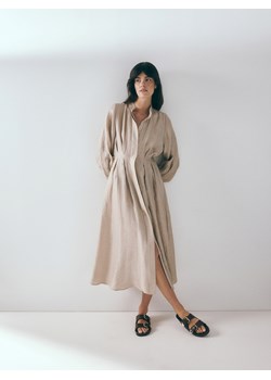 Reserved - Skórzane klapki z klamrami - brązowy ze sklepu Reserved w kategorii Klapki damskie - zdjęcie 178615403