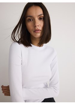 Reserved - Longsleeve z prążkowanej dzianiny - biały ze sklepu Reserved w kategorii Bluzki damskie - zdjęcie 178617440