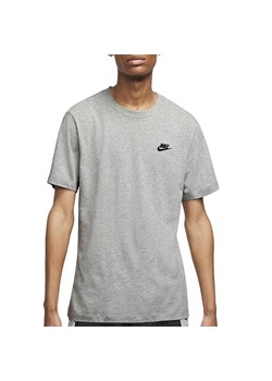 Koszulka Nike Sportswear Club AR4997-064 - szare ze sklepu streetstyle24.pl w kategorii T-shirty męskie - zdjęcie 178641224