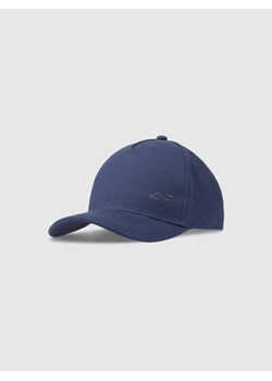 Dziecięca czapka z daszkiem 4F 4FJWSS25ACABU387- niebieska ze sklepu Sportstylestory.com w kategorii Czapki dziecięce - zdjęcie 178643151
