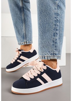 Granatowo-Różowe Sneakersy z Ozdobnymi Naszywkami z Boku Galdexis ze sklepu born2be.pl w kategorii Buty sportowe damskie - zdjęcie 178656961