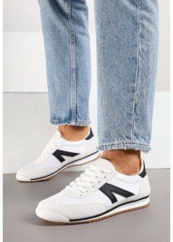 Białe Sneakersy w Stylu Kultowych Tenisówek z Ozdobnymi Przeszyciami Valtewi ze sklepu born2be.pl w kategorii Buty sportowe damskie - zdjęcie 178658432