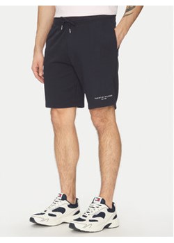 Tommy Hilfiger Szorty sportowe Small Logo MW0MW38698 Granatowy Regular Fit ze sklepu MODIVO w kategorii Spodenki męskie - zdjęcie 178672543