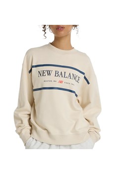 Bluza New Balance WT51923LIN - beżowa ze sklepu streetstyle24.pl w kategorii Bluzy damskie - zdjęcie 178692352