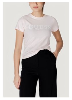 Guess T-Shirt V5GI15 J1314 Różowy Shirt Fit ze sklepu MODIVO w kategorii Bluzki damskie - zdjęcie 178716182