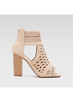 Sandały DeeZee WS2011-02 ze sklepu ccc.eu w kategorii Sandały damskie - zdjęcie 178717191