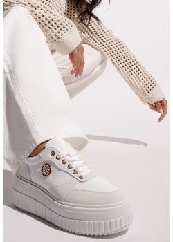 Białe Sneakersy Vices na Platformie z Tłoczeniem Ozdobione Metaliczną Aplikacją Eriri ze sklepu renee.pl w kategorii Buty sportowe damskie - zdjęcie 178729862