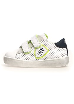 Naturino Skórzane sneakersy &quot;Korey&quot; w kolorze biało-zielonym ze sklepu Limango Polska w kategorii Trampki dziecięce - zdjęcie 178733804