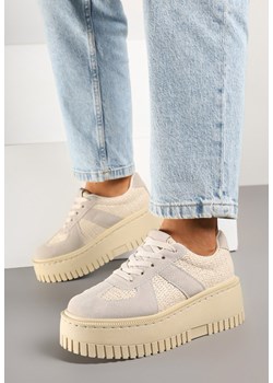 Jasnobeżowe Sneakersy na Grubej Podeszwie z Ozdobnym Paskiem Viviriana ze sklepu born2be.pl w kategorii Buty sportowe damskie - zdjęcie 178761371