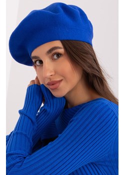 Beret damski kobaltowy AT-CZ-231305.85P, Kolor kobaltowy-wzór, Rozmiar uniwersalny, WOOL FASHION ITALIA ze sklepu Primodo w kategorii Czapki zimowe damskie - zdjęcie 178878864