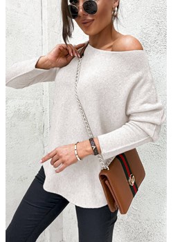 BEŻOWY SWETER OVERSIZE ze sklepu olika.com.pl w kategorii Swetry damskie - zdjęcie 178966993