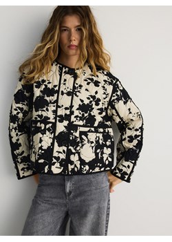 Reserved - Lekka pikowana kurtka z bawełnianej tkaniny - czarny ze sklepu Reserved w kategorii Kurtki damskie - zdjęcie 178988931