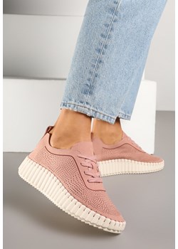 Różowe Sneakersy na Tłoczonej Platformie z Ażurową Cholewką Ronfira ze sklepu renee.pl w kategorii Buty sportowe damskie - zdjęcie 178990084