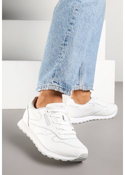 Białe Klasyczne Sneakersy ze Skóry Naturalnej Xirivis ze sklepu born2be.pl w kategorii Buty sportowe damskie - zdjęcie 178993982