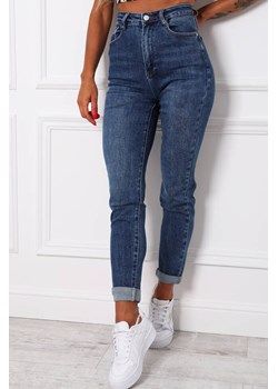 CIEMNE SPODNIE JEANSOWE REGULAR FIT Z WYSOKIM STANEM ze sklepu olika.com.pl w kategorii Jeansy damskie - zdjęcie 179026592