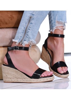 Sandały na koturnie Espadryle Black Chic /G8-3 16184 G280/ ze sklepu Pantofelek24.pl w kategorii Sandały damskie - zdjęcie 179066124