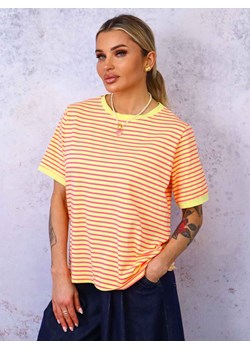 T-SHIRT OVERSIZE W PASKI- ŻÓŁTO-RÓŻOWY ze sklepu olika.com.pl w kategorii Bluzki damskie - zdjęcie 179067151