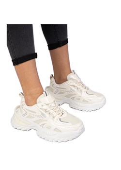 Beżowe sneakersy sportowe na masywnej podeszwie beżowy ze sklepu ButyModne.pl w kategorii Buty sportowe damskie - zdjęcie 179067542