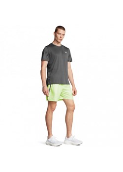 Męskie spodenki do biegania Under Armour UA Launch 7\'\' Short - zielone ze sklepu Sportstylestory.com w kategorii Spodenki męskie - zdjęcie 179074162