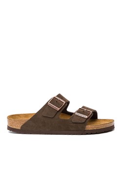 Klapki Birkenstock Arizona zamsz 0951313 Brązowy ze sklepu eobuwie.pl w kategorii Klapki damskie - zdjęcie 179079314