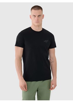 4F Koszulka w kolorze czarnym ze sklepu Limango Polska w kategorii T-shirty męskie - zdjęcie 179084891