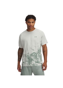 Męska koszulka treningowa Under Armour UA M Tech Fade SS - zielona ze sklepu Sportstylestory.com w kategorii T-shirty męskie - zdjęcie 179108321