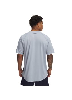 Męska koszulka treningowa Under Armour UA M Tech Fade SS - szara ze sklepu Sportstylestory.com w kategorii T-shirty męskie - zdjęcie 179108343