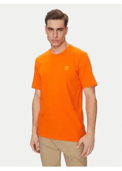 adidas T-Shirt Trefoil Essentials JC9995 Pomarańczowy Regular Fit ze sklepu MODIVO w kategorii T-shirty męskie - zdjęcie 179124043