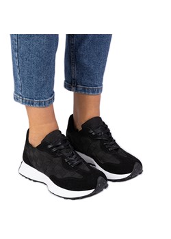 Czarne sneakersy sportowe damskie ze sklepu ButyModne.pl w kategorii Buty sportowe damskie - zdjęcie 179134220