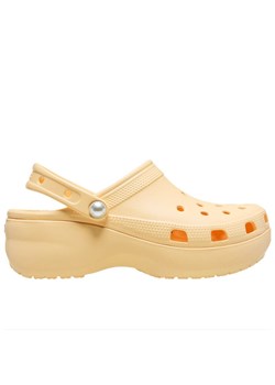 Klapki Crocs Classic Platform 211231-78Z - pomarańczowe ze sklepu streetstyle24.pl w kategorii Klapki damskie - zdjęcie 179155841