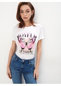 Mohito - T-shirt z printem - biały ze sklepu Mohito w kategorii Bluzki damskie - zdjęcie 179163762