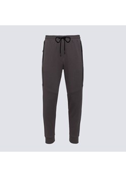 umbro spodnie andy ul125spm01001 ze sklepu 50style.pl w kategorii Spodnie męskie - zdjęcie 179172792