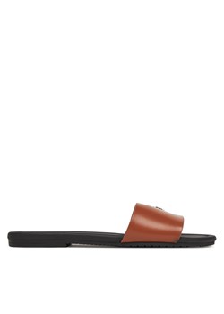 Klapki Calvin Klein Jeans Flat Sandal Slide Mg YW0YW01697 Brązowy ze sklepu eobuwie.pl w kategorii Klapki damskie - zdjęcie 179258461