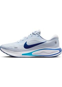 Męskie buty do biegania po asfalcie Nike Journey Run - Szary ze sklepu Nike poland w kategorii Buty sportowe męskie - zdjęcie 179308553
