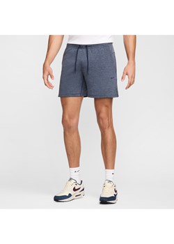 Męskie funkcjonalne spodenki bez podszewki 18 cm Dri-FIT Nike Primary Fleece - Niebieski ze sklepu Nike poland w kategorii Spodenki męskie - zdjęcie 179309220
