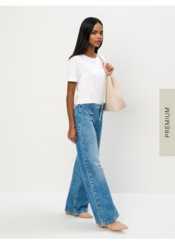 Mohito - T-shirt z merceryzowanej bawełny - biały ze sklepu Mohito w kategorii Bluzki damskie - zdjęcie 179320911