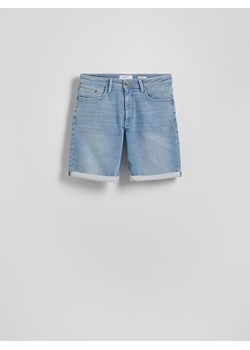 Reserved - Szorty slim fit z zakładkami - niebieski ze sklepu Reserved w kategorii Spodenki męskie - zdjęcie 179401711