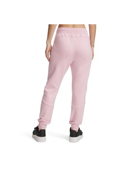 Damskie spodnie treningowe Under Armour Unstoppable Flc Jogger - różowe ze sklepu Sportstylestory.com w kategorii Spodnie damskie - zdjęcie 179403893