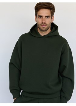 Reserved - Gładka bluza z kapturem - ciemnozielony ze sklepu Reserved w kategorii Bluzy męskie - zdjęcie 179430383