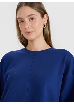 Damska bluza dresowa nierozpinana bez kaptura 4F 4FWSS25TSWSF1543 - niebieska ze sklepu Sportstylestory.com w kategorii Bluzy damskie - zdjęcie 179485781