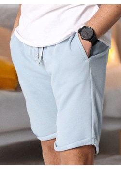 Sinsay - Szorty slim fit - błękitny ze sklepu Sinsay w kategorii Spodenki męskie - zdjęcie 179528203