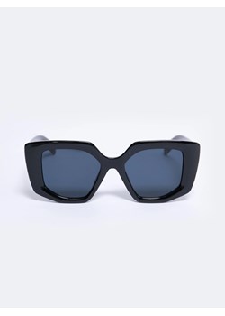 Okulary przeciwsłoneczne damskie czarne Aroni 906 ze sklepu Big Star w kategorii Okulary przeciwsłoneczne damskie - zdjęcie 179542530