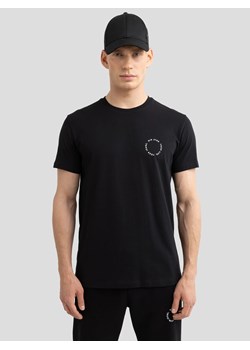 Koszulka męska z niewielkim nadrukiem na piersi czarna Orpion 906 ze sklepu Big Star w kategorii T-shirty męskie - zdjęcie 179545840