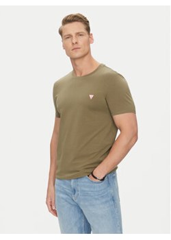 Guess T-Shirt M2YI24 J1314 Khaki Slim Fit ze sklepu MODIVO w kategorii T-shirty męskie - zdjęcie 179579462