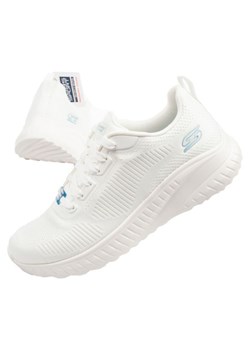 Buty Skechers 117209/OFWT białe ze sklepu ButyModne.pl w kategorii Buty sportowe damskie - zdjęcie 179595804