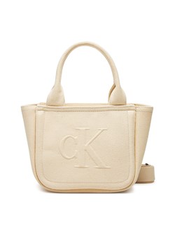 Torebka Calvin Klein Jeans Summer Canvas Mini Tote LV04K3160G Beżowy ze sklepu eobuwie.pl w kategorii Torebki damskie - zdjęcie 179617081